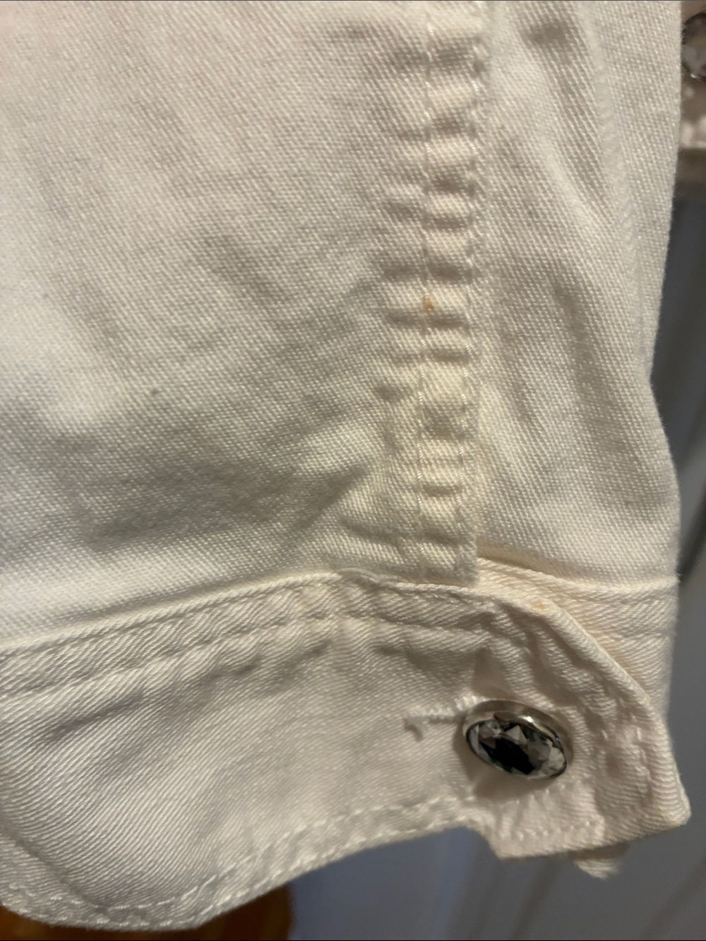 JM Collection Women's Off-White Denim Jacket - Picture 10 of 11